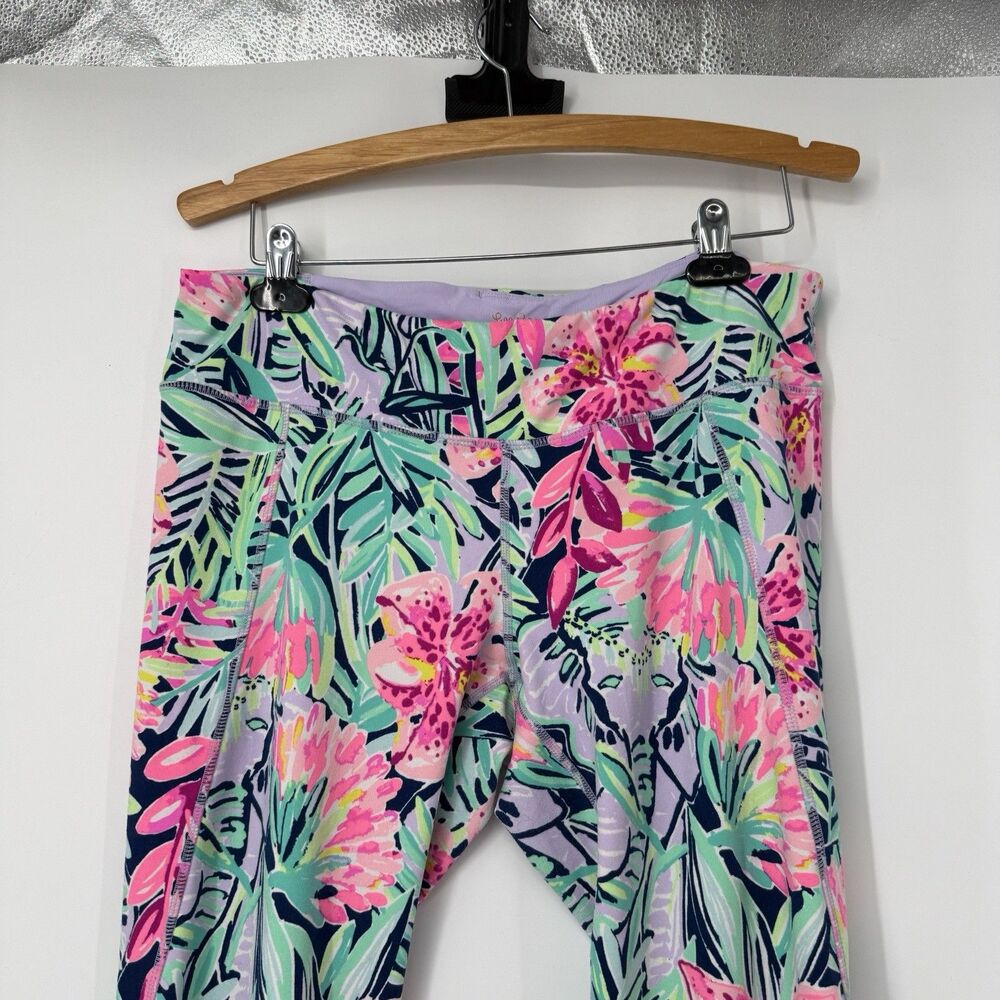 Lilly Pulitzer Luxletic Anika Weekender Cropped Legging Floral Resort Size XL - Picture 2 of 14